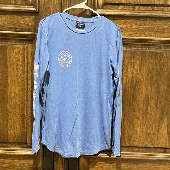 Goodlife Men's Light Blue Long Sleeve Shirt - Picture 1 of 3